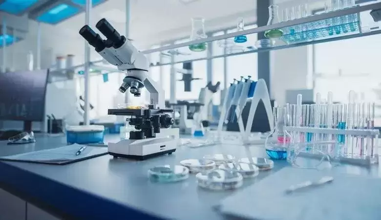 آزمایشگاه پاسداران